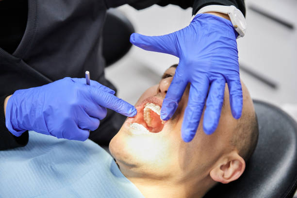 Best Cracked Tooth Emergency Dentist  in Pearisburg, VA